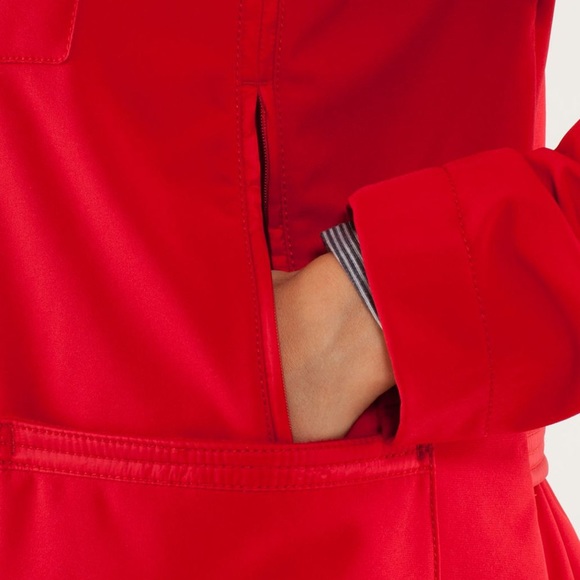 BNWOT Lululemon Paddington Softshell Jacket 
in Currant. 
Size 4. - Picture 7 of 10